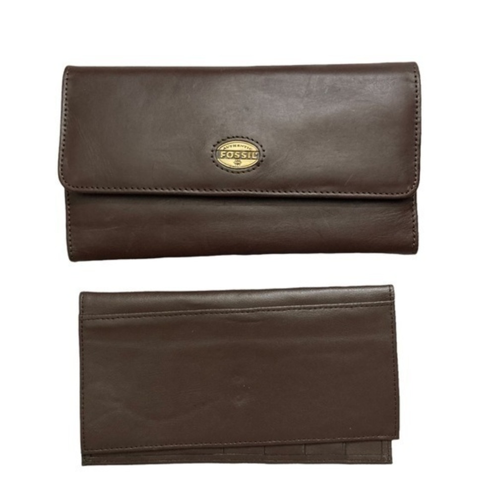 Fossil brown leather wallet